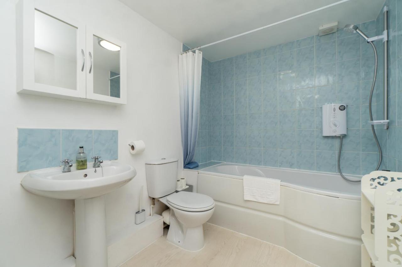 Spacious 2 Bed Southville Flat Near Harbourside Bristol Zewnętrze zdjęcie
