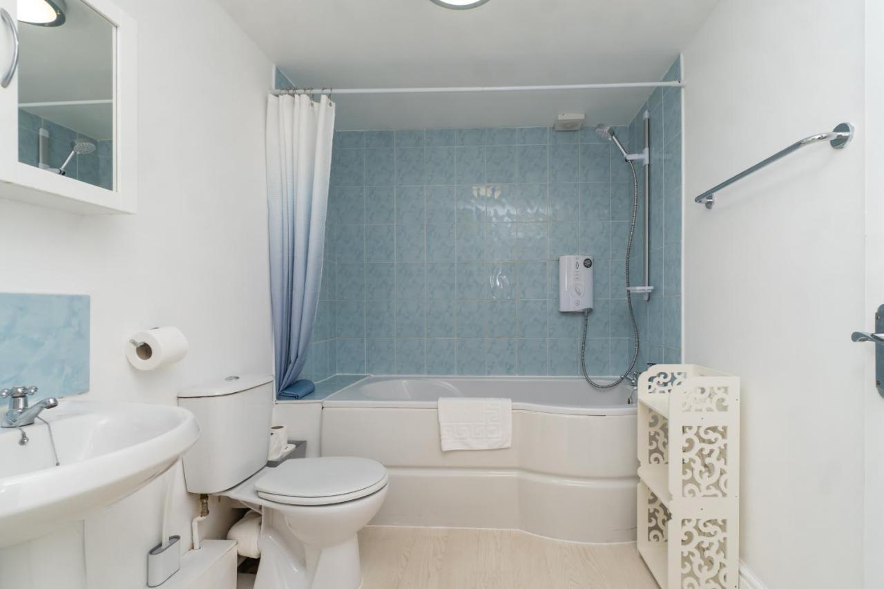 Spacious 2 Bed Southville Flat Near Harbourside Bristol Zewnętrze zdjęcie